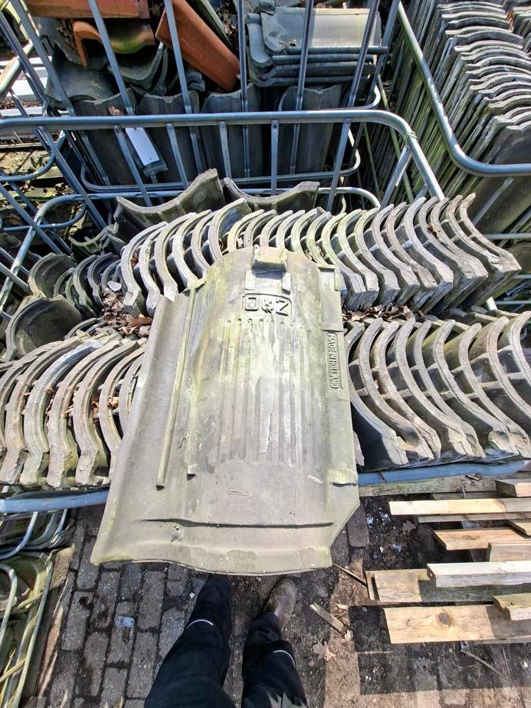 Partij O en Z dakpannen, blauw gesmoord 834 st, Ophalen