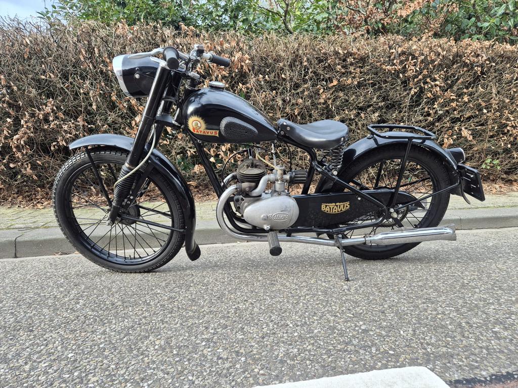 Batavus Villiers 125cc uit 1949 met NL kenteken, Motoren, Overig, 11 kW of minder, 1 cilinder, Minimaal motorrijbewijs A1