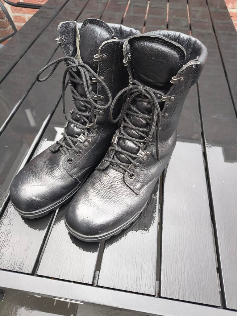 Militaire kistjes maat 44,5 (285M), Zwart, Boots, Ophalen of Verzenden, Gedragen