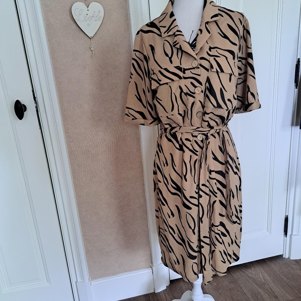 beige jurk OBJECT mt M, Kleding | Dames, Maat 38/40 (M), Beige, Object, Ophalen of Verzenden