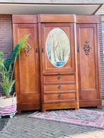 Mooie ruime antieke kledingkast, Ophalen of Verzenden, Zo goed als nieuw, 50 tot 75 cm, 200 cm of meer
