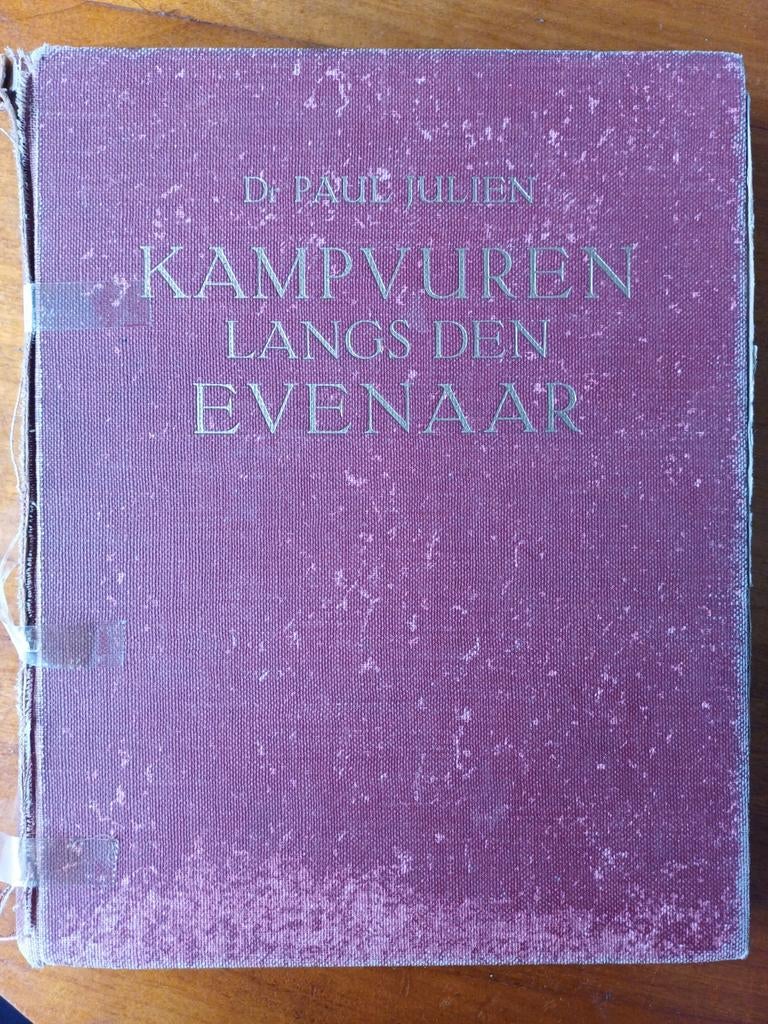 Kampvuren langs den Evenaar - Dr. Paul Julien (1940), Ophalen