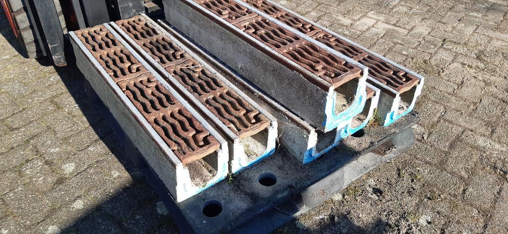 lijngoot polymeerbeton gietijzer rooster, Ophalen, Nieuw, Minder dan 2 meter, 80 mm of meer