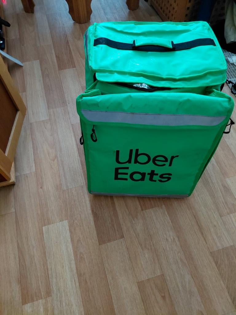 Uber eats bezorgtas, Ophalen, Zo goed als nieuw