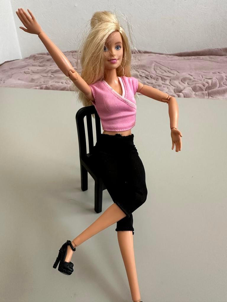 Originele Barbie (Mattel) met beweegbare gewrichten, Ophalen of Verzenden, Zo goed als nieuw, Barbie