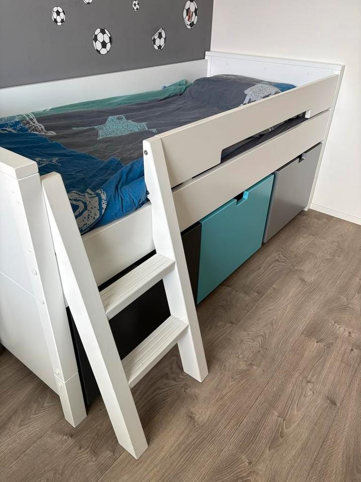 Bopita halfhoogslaper met 3 lades, trap en uitvalbescherming, Kinderen en Baby's, Kinderkamer | Stapelbedden en Hoogslapers, Gebruikt