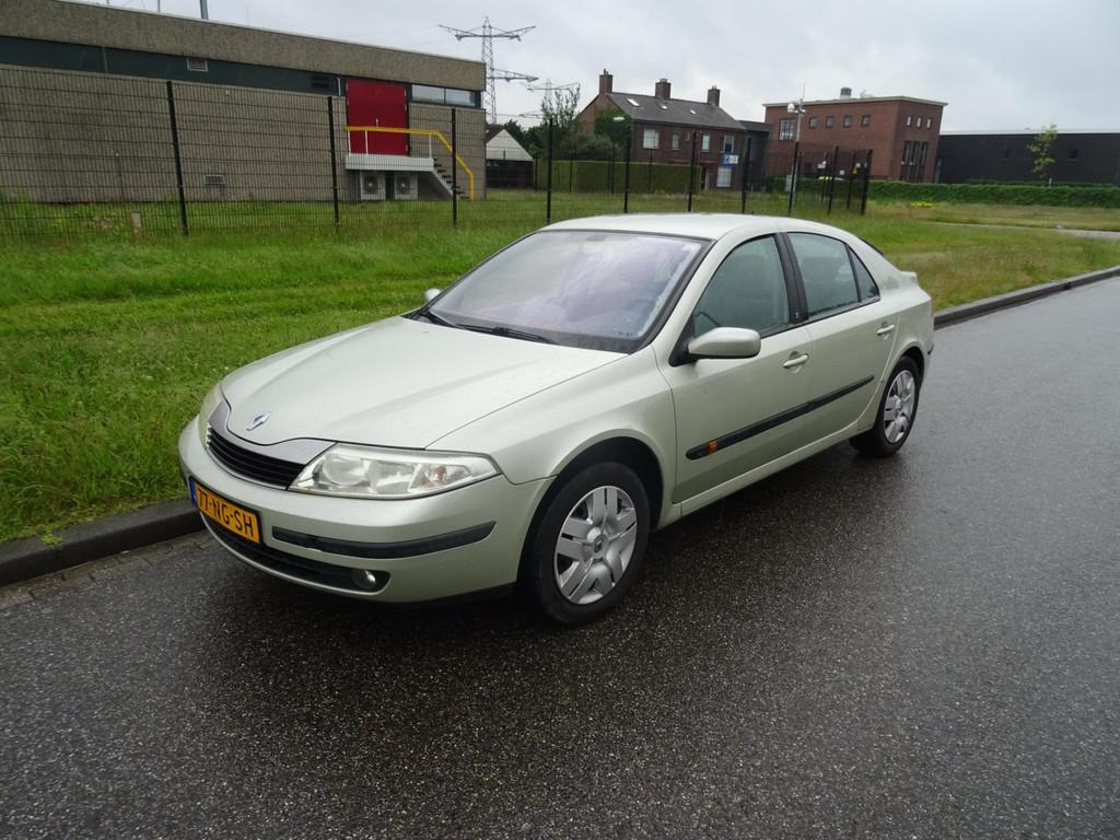 Renault Laguna 1.6-16V Authentique, Laguna, Gebruikt, Bedrijf, 107 pk