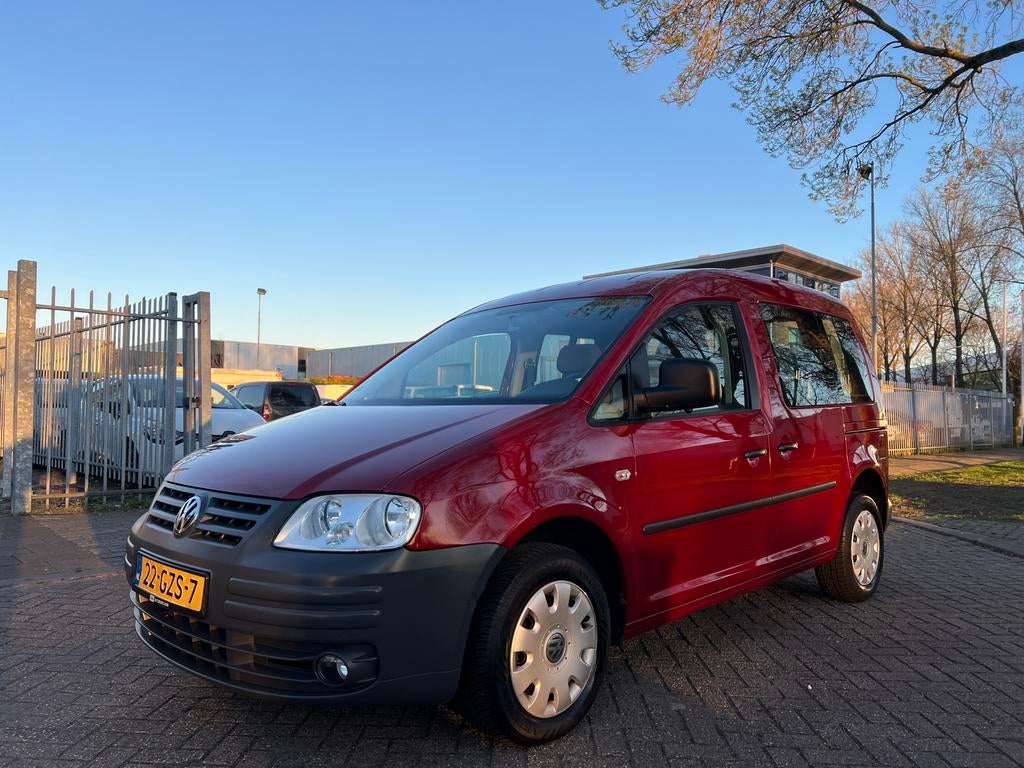 Volkswagen Caddy 1.9 TDI DSG Life 77KW Combi 5P 2008 Rood, Auto's, Bestelauto's, 4 cilinders, Volkswagen, Bedrijf, Diesel