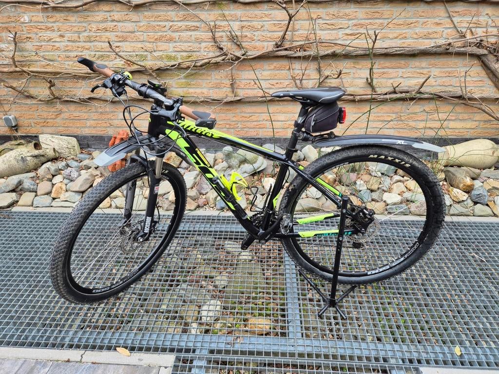 Wilier mountainbike, zwart met neon geel, Fietsen en Brommers, Fietsen | Mountainbikes en ATB, Ophalen