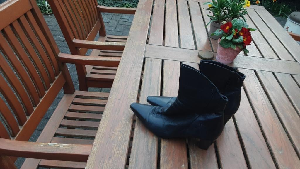 Zwarte enkellaarsjes maat 39, Kleding | Dames, Ophalen of Verzenden