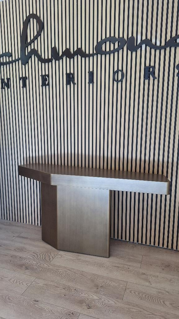 wandtafel model Hexa van Richmond Interiors *SHOWROOMSALE*