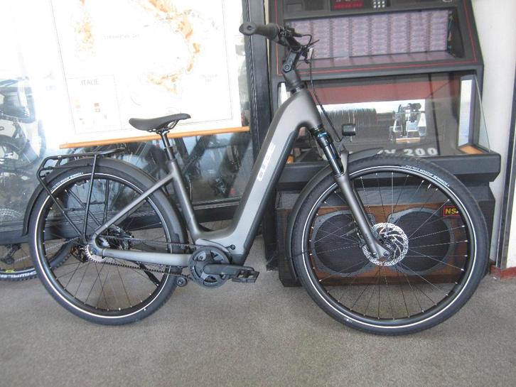 Cube Touring Hybrid Comfort800        Nieuw, Fietsen en Brommers, Elektrische fietsen, Nieuw, Cube, 51 tot 55 cm, Ophalen