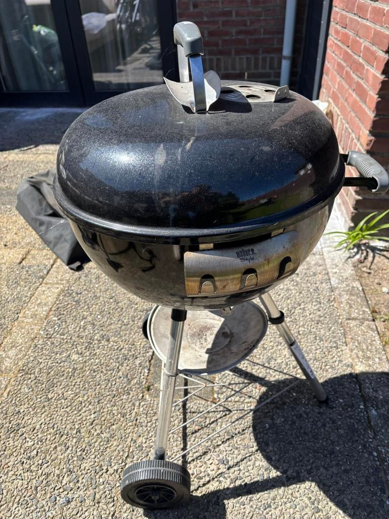 Weber Compact Kettle BBQ met hoes en firestarter, Ophalen, Gebruikt, Met accessoires