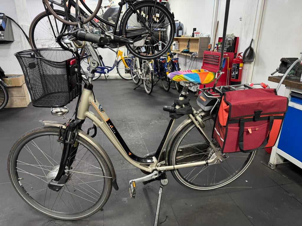 Sparta C3 (nieuwe accu) elektrische damesfiets / e-bike, Ophalen of Verzenden, Zo goed als nieuw