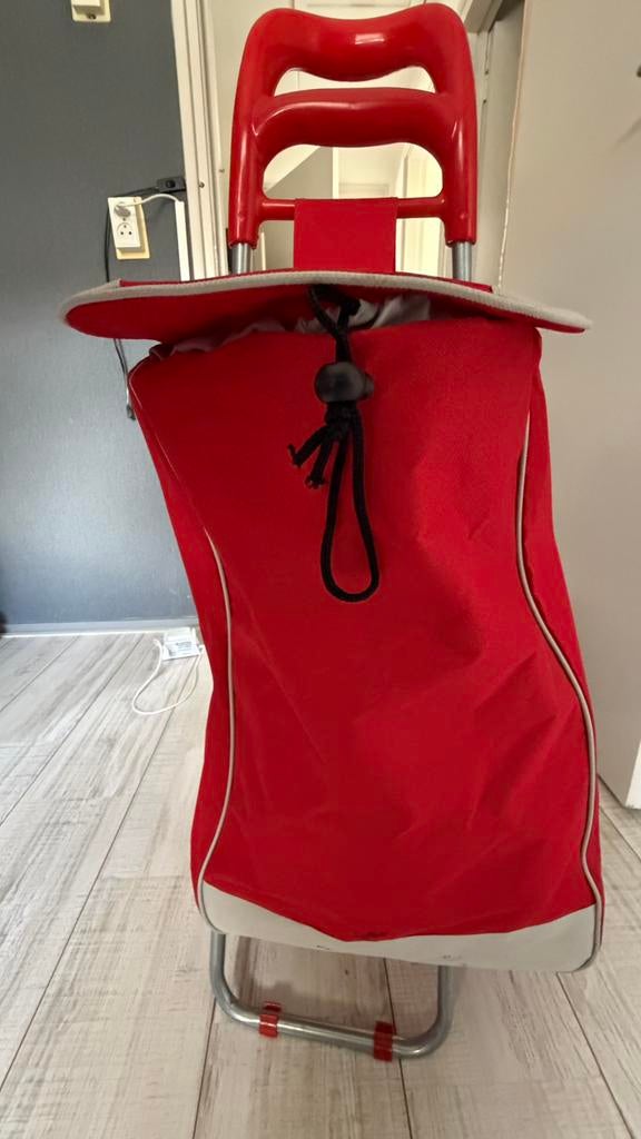Rode boodschappen trolley, Ophalen, Rood, 30 cm of meer