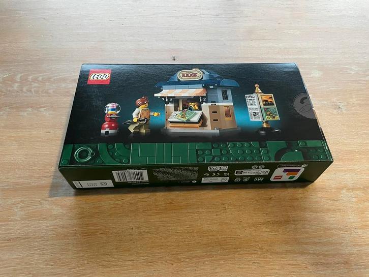 Lego 40757 Corner Kiosk - Nieuw in doos! Direct kopen?, Kinderen en Baby's, Speelgoed | Duplo en Lego, Nieuw, Lego, Complete set