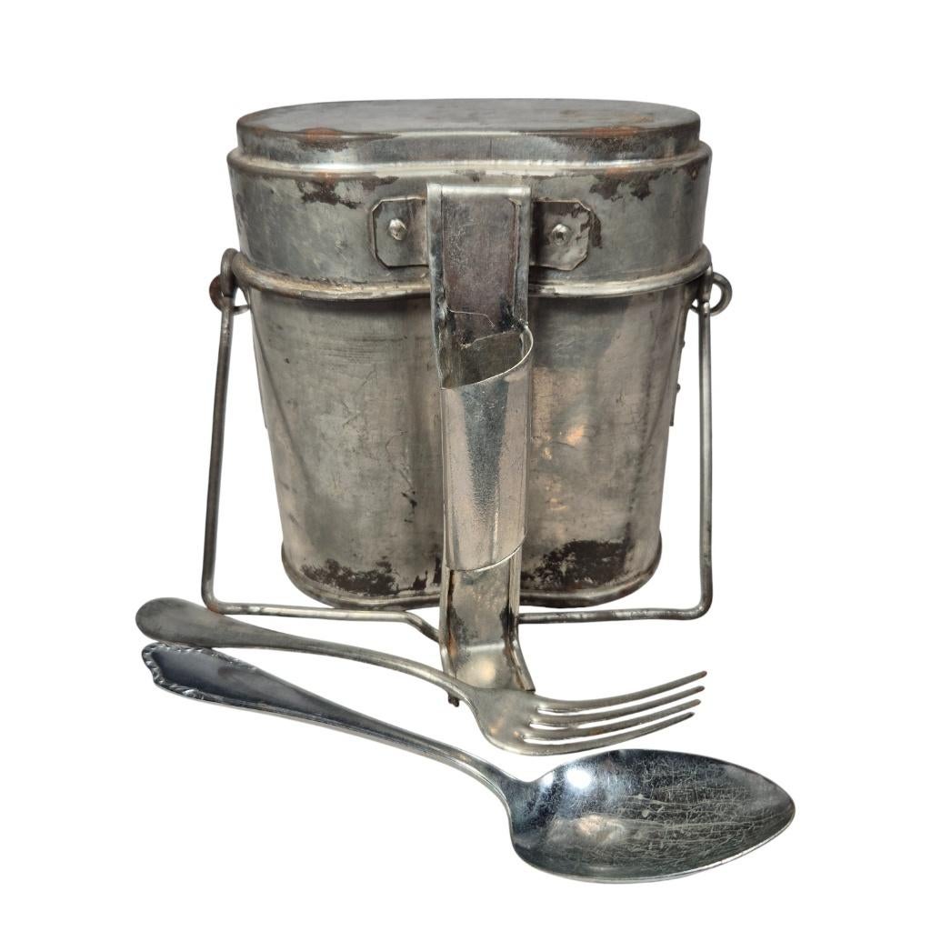 Wo2 Nederlandse M.15 eetketel met handvat en bestek, Verzamelen, Militaria | Tweede Wereldoorlog, 2288CL, Info@dbmmilitaria.nl