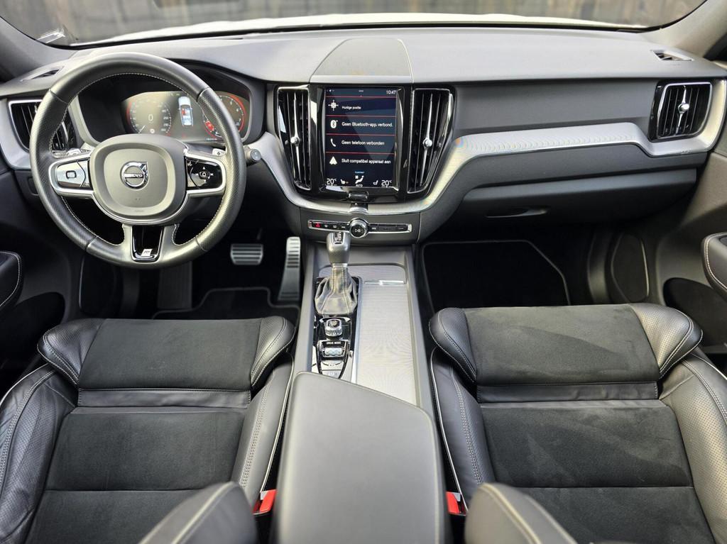 Volvo XC60 2.0 T4 R-Design| Head-Up| 1e eigenaar| Trekhaak|, 12 maanden, Gebruikt, Lichtsensor, Bedrijf