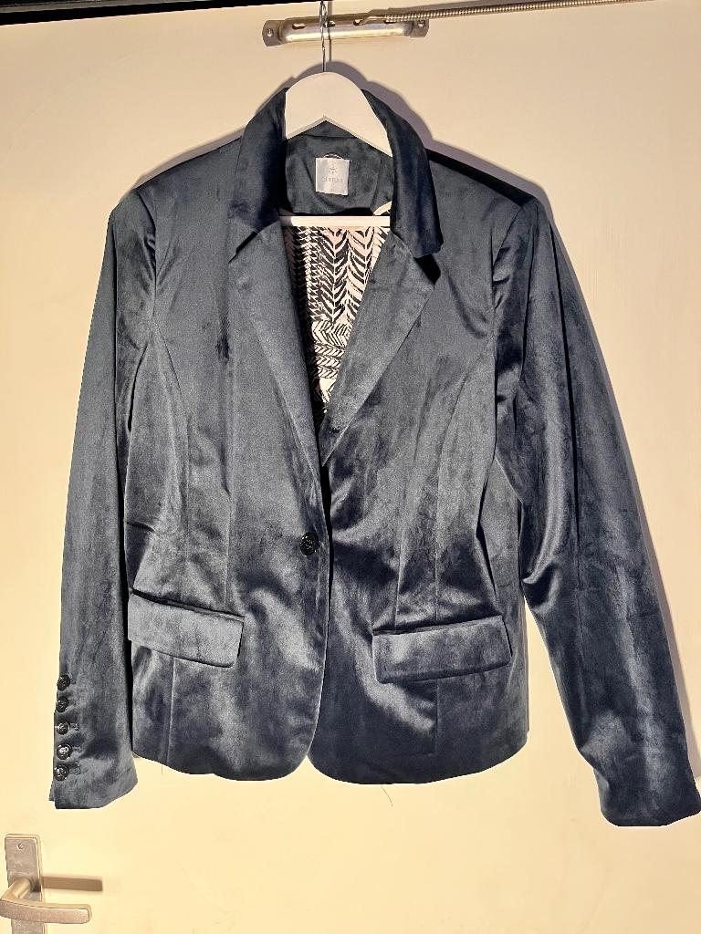Donkerblauw fluweel damesjasje maat 44, Kleding | Dames, Blauw, Maat 42/44 (L), Ophalen of Verzenden, Zo goed als nieuw