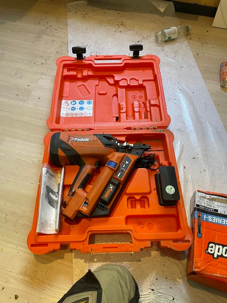 Paslode im90x imx90 gastacker tacker, Ophalen of Verzenden, Zo goed als nieuw