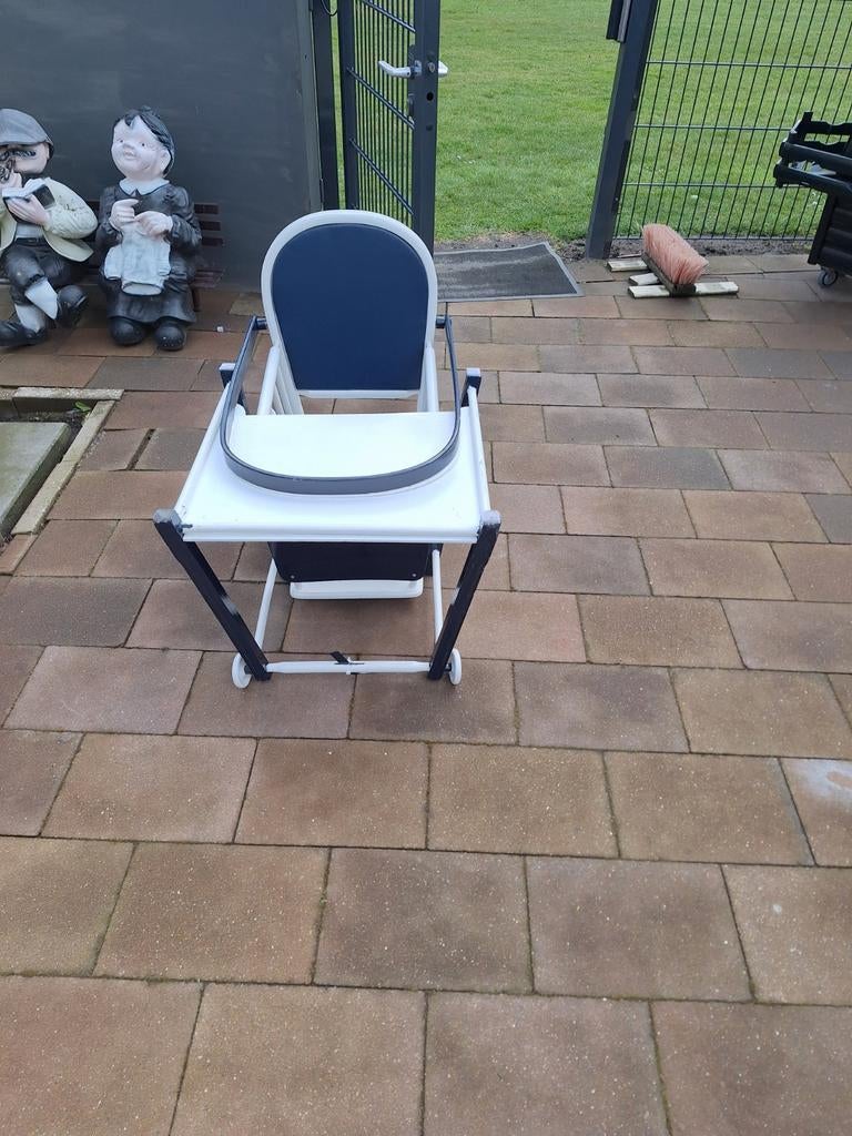 Tekoop kinderstoel, Kinderen en Baby's, Kinderstoelen, Ophalen of Verzenden, Overige typen