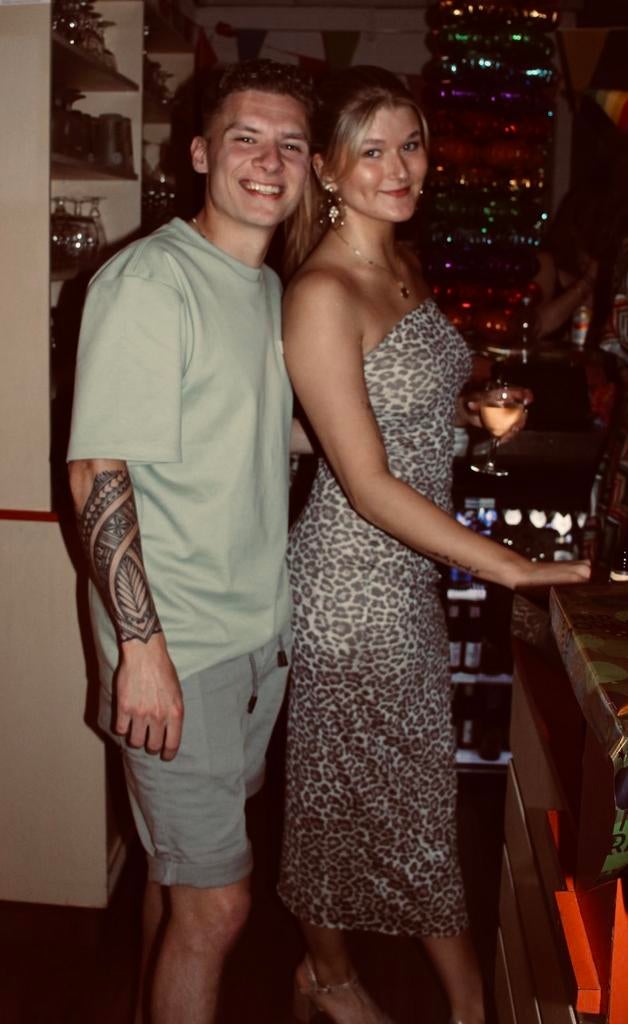 WONING GEZOCHT IN DEN BOSCH & OMGEVING, Huis en Inrichting, Banken | Bankstellen, Ophalen of Verzenden