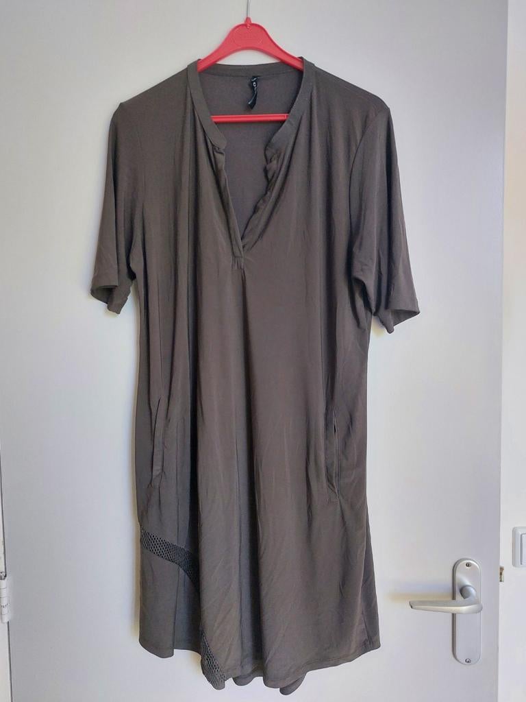 Zoso zomerjurkje XL, Ophalen