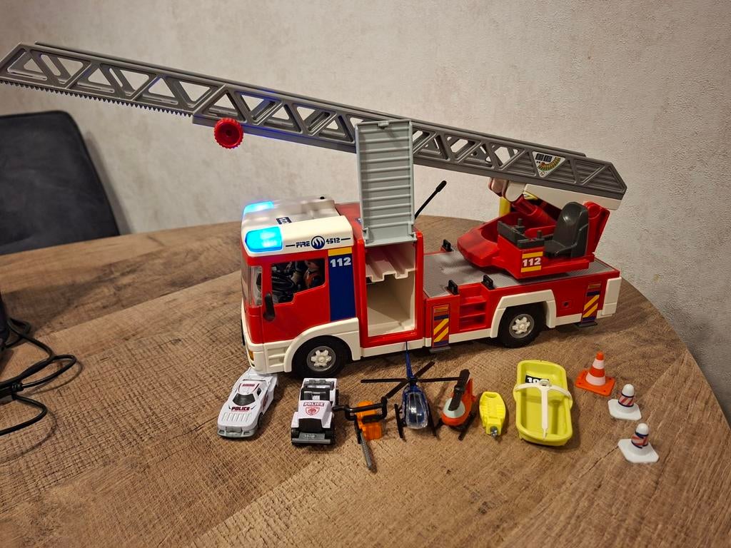 Playmobil brandweerwagen, Kinderen en Baby's, Speelgoed | Playmobil, Ophalen of Verzenden, Gebruikt, Los playmobil