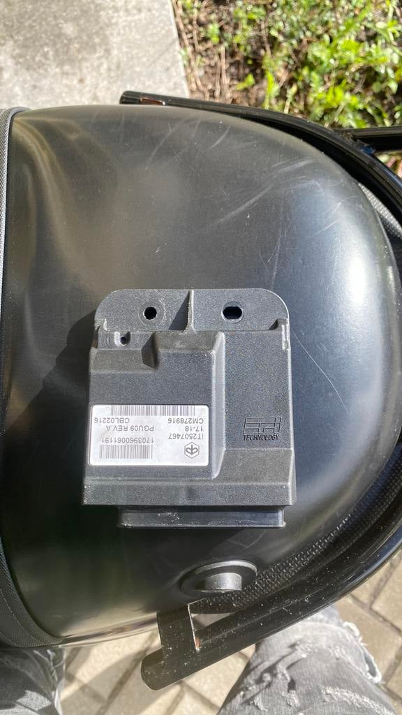 Ecu begrenst, Ophalen, Zo goed als nieuw, Overige typen, Vespa