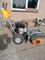 Zgan veegmachine op benzine, Ophalen, Zo goed als nieuw