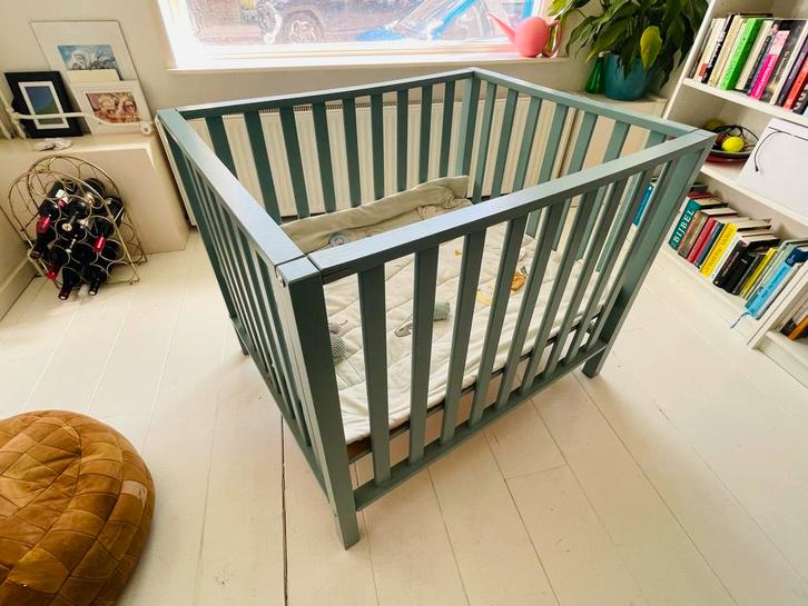 Babybox Childwood met 2 kleden (Little Dutch & Snoozebaby), Kinderen en Baby's, Boxen, Gebruikt, Rechthoekig, Boxkleed, Ophalen