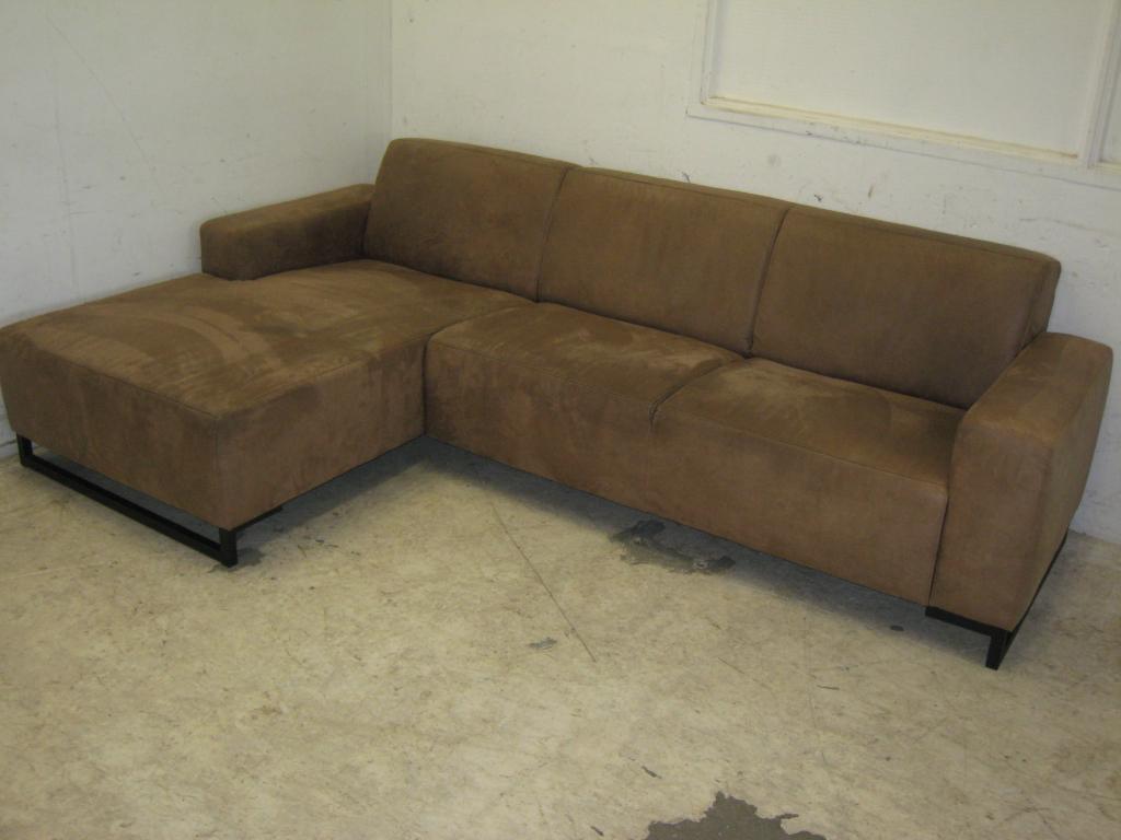 Suede hoekbank met chaisse longue, Niet ingevuld, Gebruikt, Niet ingevuld, Niet ingevuld