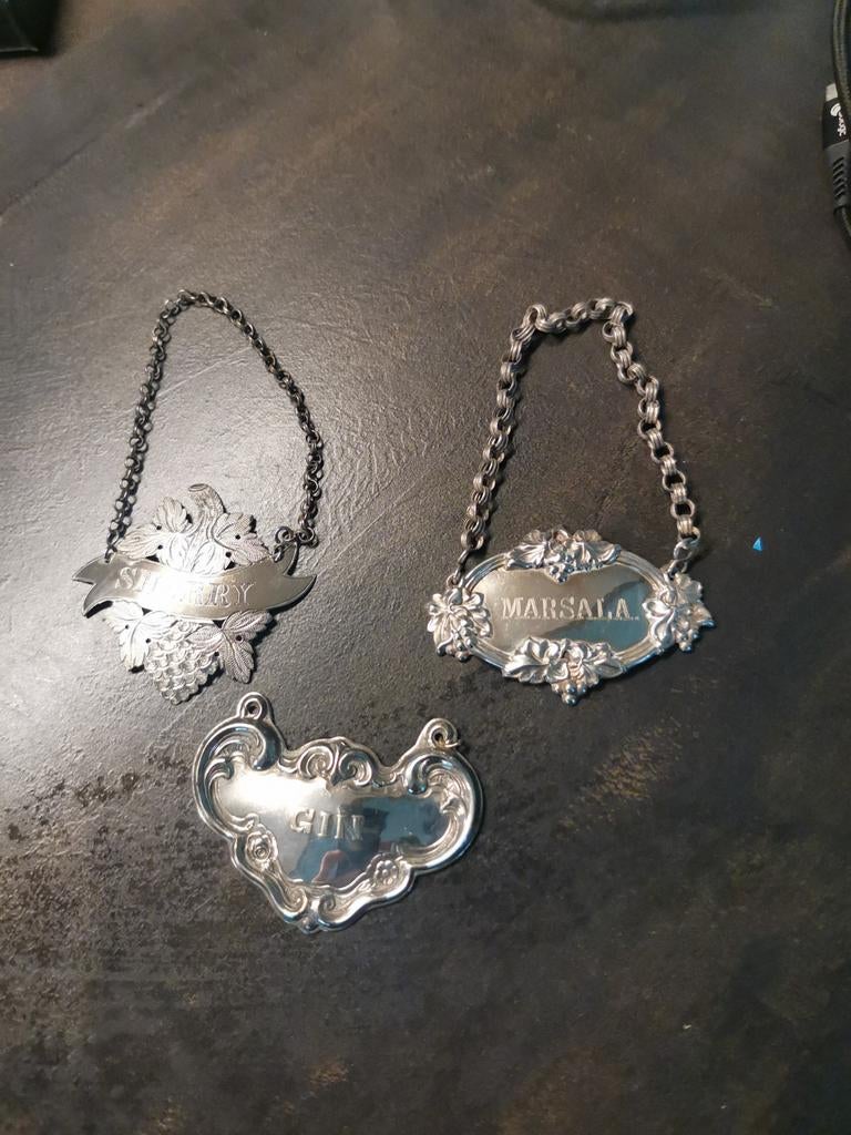 Antieke Drankhangers, Antiek en Kunst, Ophalen of Verzenden, Zilver