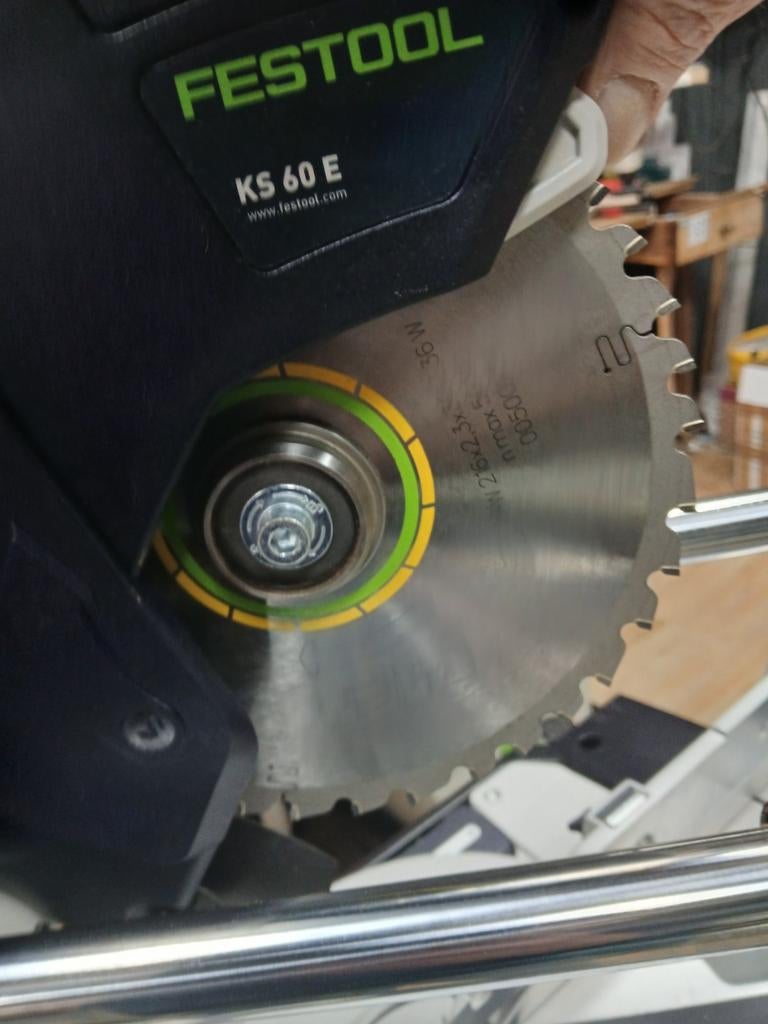 Festool Afkortzaag., Ophalen, -, -, Zo goed als nieuw