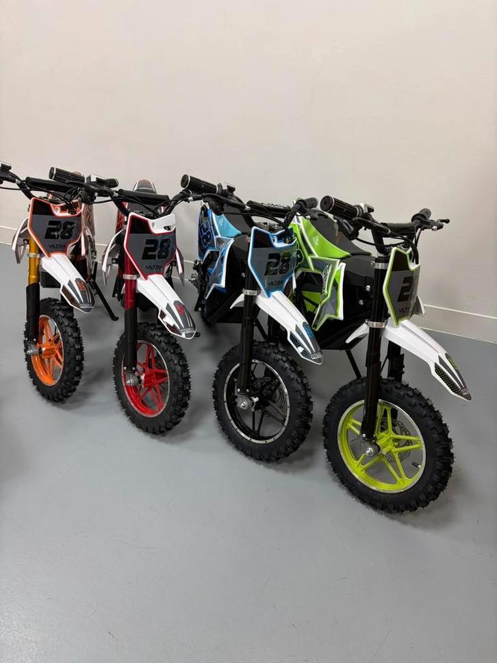 Elektrische kinder crossmotor 5 TM 10 jaar NIEUW op voorraad, Kinderen en Baby's, Speelgoed | Buiten | Accuvoertuigen, Zo goed als nieuw