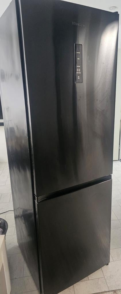 Hisense RB424N4EFC, Ophalen