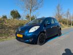 Toyota Yaris 1.3 16V Vvt-i 3DR 2007 Blauw - APK tot sept, Auto's, Toyota, Voorwielaandrijving, Stof, Zwart, 4 cilinders
