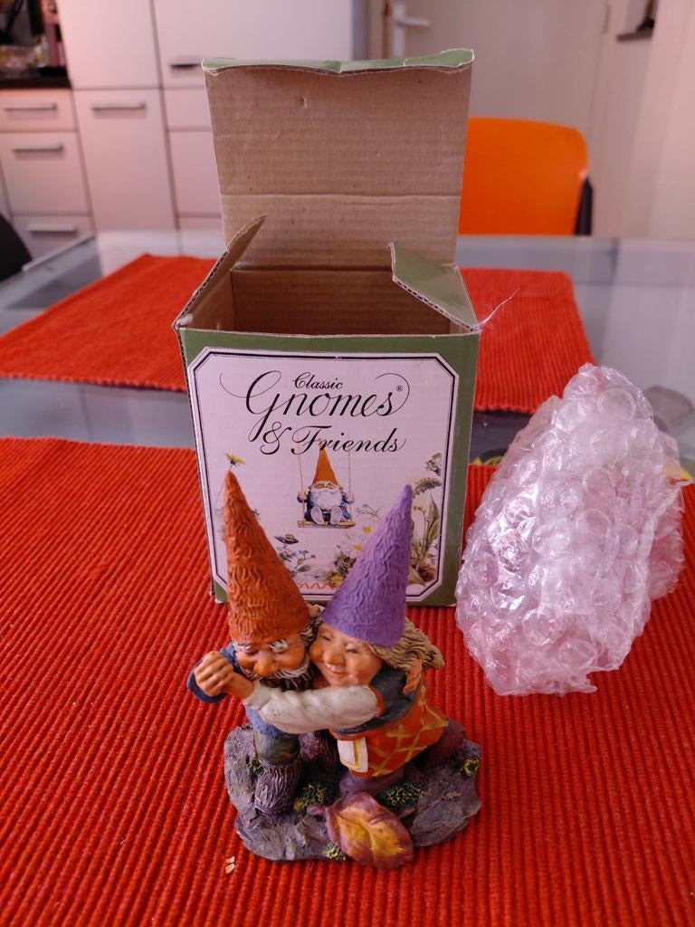 Classic Gnomes & Friends - Fryda en Fred dansen, Meerkleurig, Overige materialen, Ophalen of Verzenden, Klassiek
