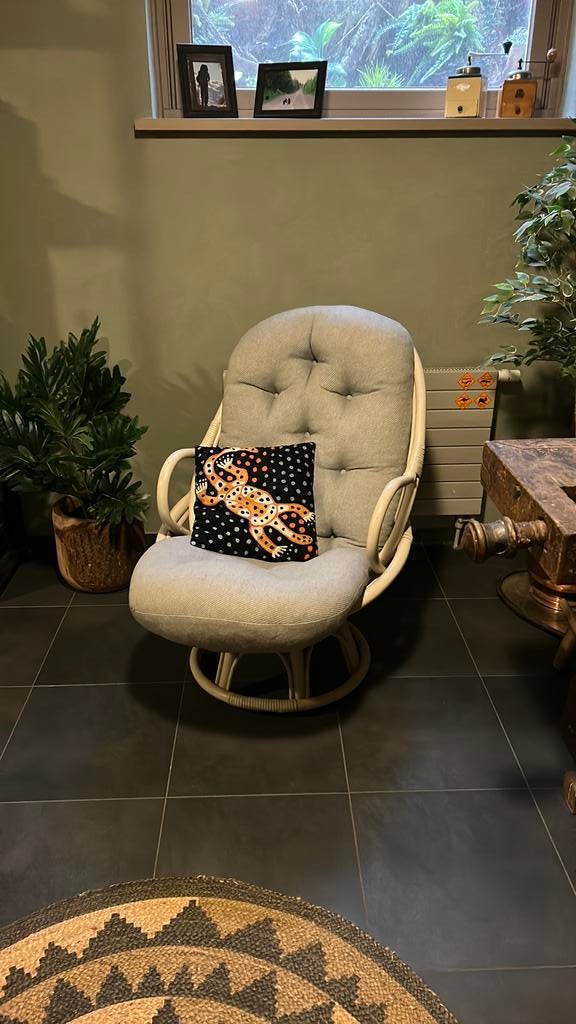 Vintage rotan draaifauteuil met kussen, Ophalen, Gebruikt, Overige kleuren, Eén