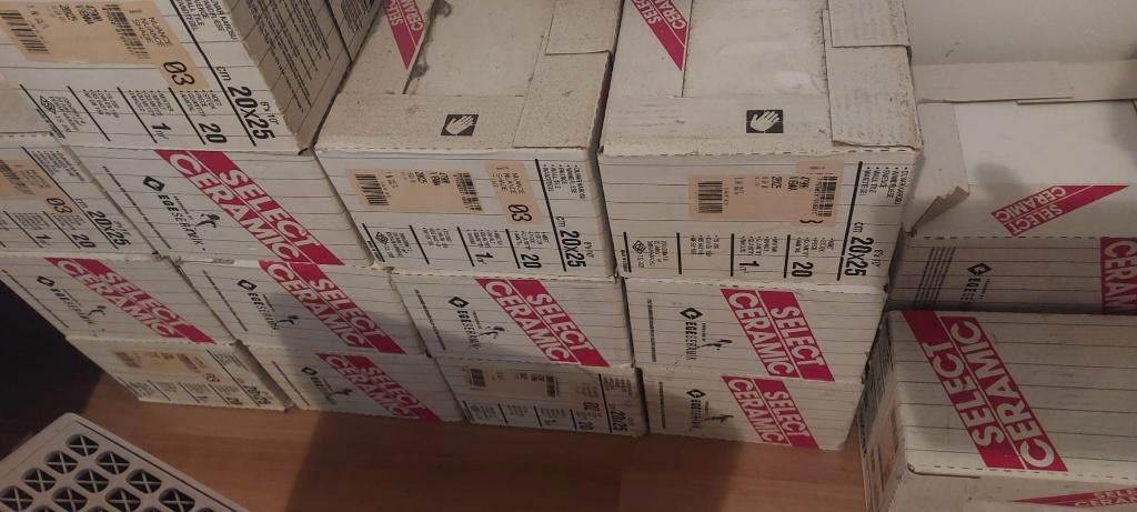 Keramische wandtegel wit, nieuw, 20 x 25, 16 m², Ophalen, Nieuw, 20 tot 40 cm, 10 m² of meer