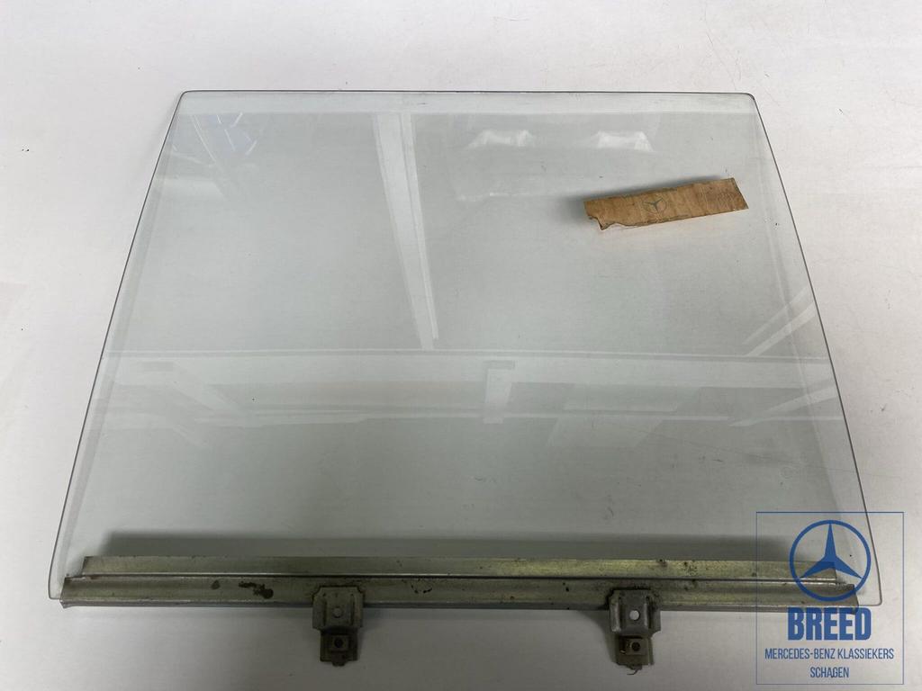 NOS zijruit linksachter blank Mercedes-Benz W123 T-model, Auto-onderdelen, Ophalen, -, Nieuw, -