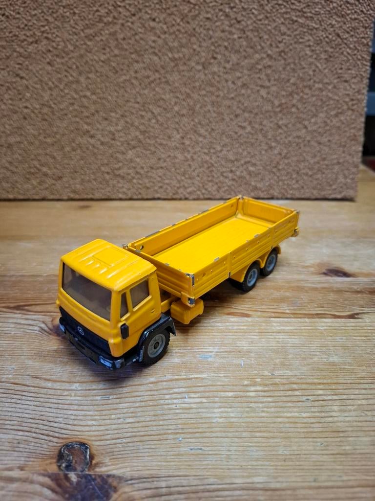 Siku Mercedes bakwagen, Ophalen of Verzenden, Gebruikt, Bus of Vrachtwagen, SIKU