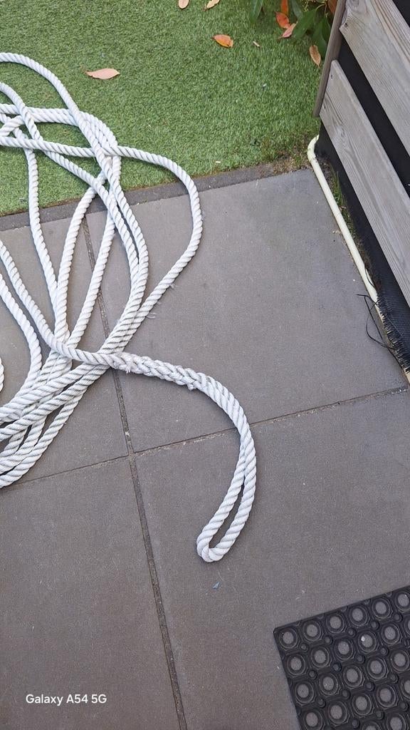 20  meter touw, Ophalen of Verzenden, Zo goed als nieuw, Lijn of Blok