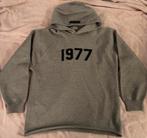 1977 Hoodie - Nieuw en ongedragen - Maat M, Kleding | Heren, Truien en Vesten, Ophalen of Verzenden, Nieuw, Maat 48/50 (M), Grijs
