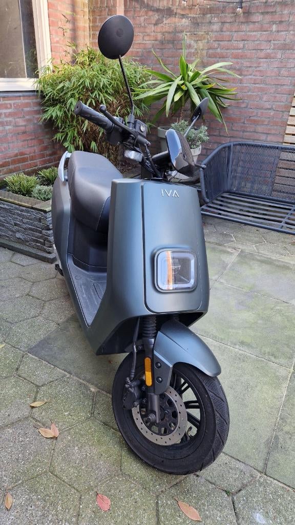 IVA E-go S5 - blauw kenteken, Fietsen en Brommers, Snorfietsen en Snorscooters, Elektrisch, Zo goed als nieuw, Ophalen, Overige merken