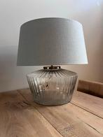 Riviera Maison Nolanda glazen tafellamp met kap, Ophalen, Zo goed als nieuw, Glas, 50 tot 75 cm
