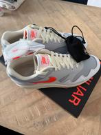 Nike x Patta Wave White Crimson (46), Wit, Nieuw, Ophalen of Verzenden, Sneakers of Gympen