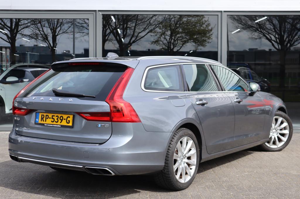 Volvo V90 2.0 T5 Momentum | Leder | Pilot Assist | Camera, Auto's, 15 km/l, 4 cilinders, 1969 cc, 93 €/maand