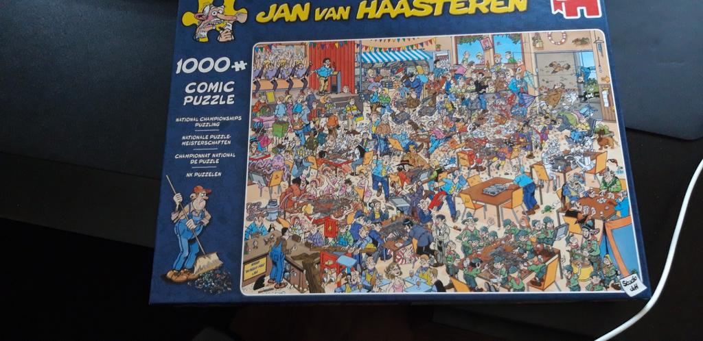 Van Haasteren puzzel, Ophalen, 500 t/m 1500 stukjes, Zo goed als nieuw
