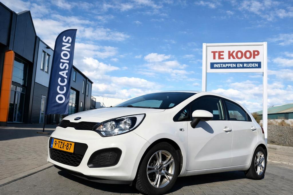Kia Rio 1.2 I 2014 | 2e eig | volledige onderhoudshistorie, Auto's, Kia, Particulier, Rio, Airbags, Airconditioning, Alarm, Automatische klimaatregeling